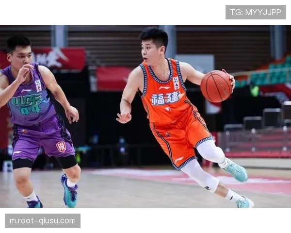 福建外援马昆杜20分5篮板 内线对抗不落下风